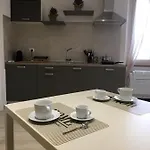 Zero 19 La Banchina Apartment